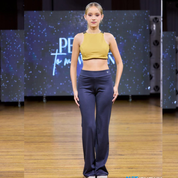 PANTALÓN DEPORTIVO BOTA ANCHA