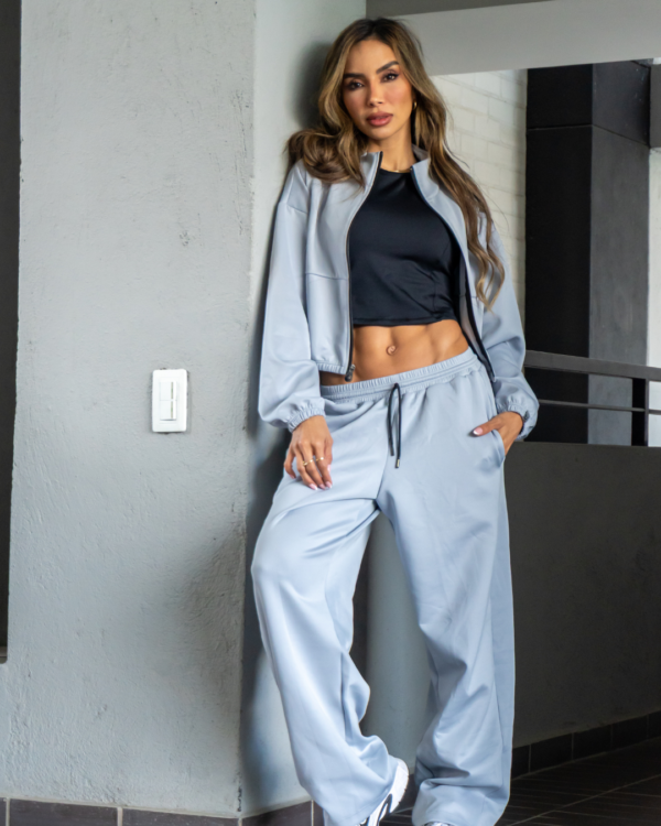 PREVENTA - SET CHAQUETA SEMICORTA Y JOGERR J-021