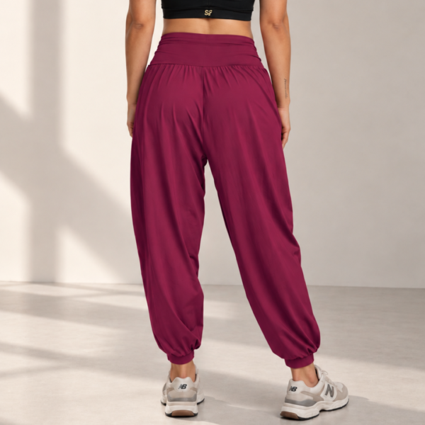 JOGGER TIPO ALADINO ⚠️ PRODUCTO EN PREVENTA